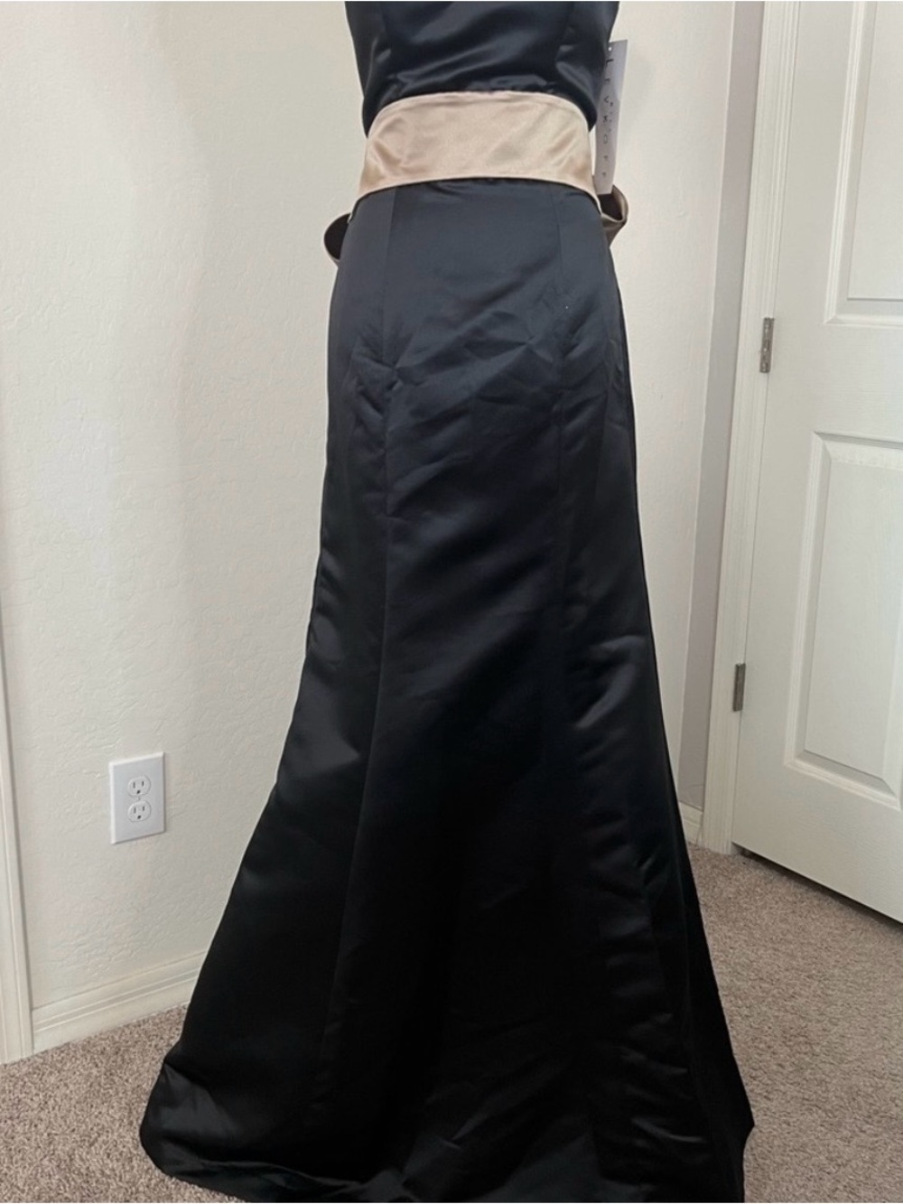 Bill Levkoff 453 Size 4 Black/Taupe